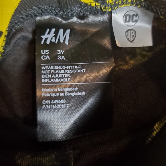 Batman Superman Set of Two Pajamas H&M - Picture 6 of 7